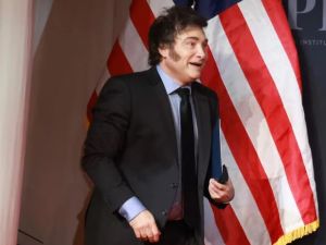 Sin Karina, Milei inicia su agenda en Estados Unidos