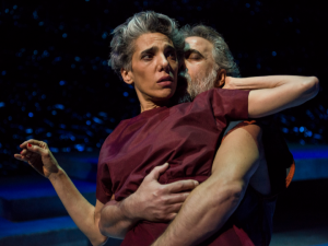 "La niña sobre un altar": una tragedia sobre el poder, el dolor y el amor Subió a escena en el Teatro San Martín