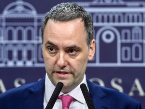 Adorni: el contratista de la casa del country dijo que recibió US$ 245 mil en concepto de refacciones