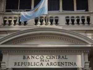 El Banco Central volvió a comprar dólares y ya superó el 70% de la meta para 2026
