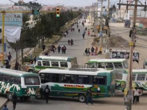 El gobierno boliviano exigió el cese de los bloqueos en La Paz
