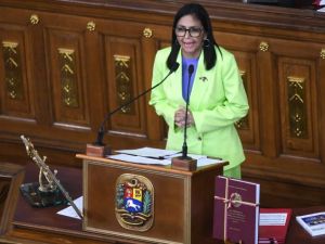 Delcy Rodríguez rechaza comentario de Trump de que Venezuela se convierta en otro estado de Estados Unidos