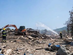 Una explosión en una fábrica de fuegos artificiales en China deja 26 muertos