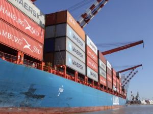 Las exportaciones volvieron a anotar otro récord y la balanza comercial superó los US$ 2.700 millones en abril