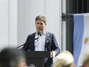 Kicillof: “Milei no cuida el empleo, cuida un solo empleo, el de Adorni"