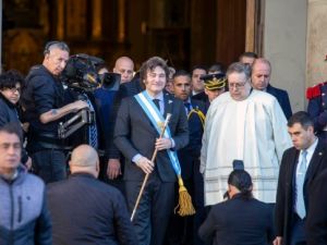 Milei asiste al Tedeum y ensaya una foto de unidad, pese a la interna y la ausencia de Villarruel
