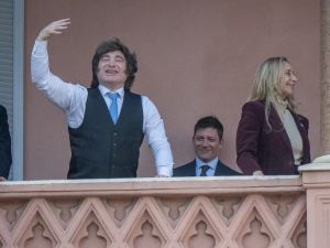 Tras asistir al Tedeum, Milei reunió a su Gabinete y se mostró junto a su hermana y Santiago Caputo