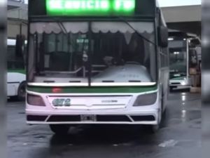 Se normaliza el servicio de MOQSA: choferes levantaron la protesta tras cobrar sus sueldos