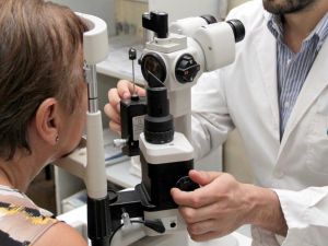 La enfermedad de los ojos que puede alertar sobre un problema de tiroides