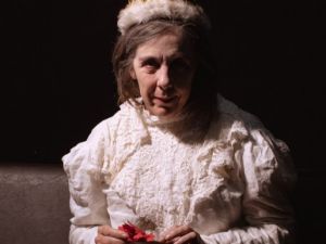 Se estrenó "Olivia": literatura universal en una mente con deterioro cognitivo