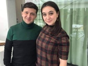 Exvocera de Zelenski afirma que el presidente de Ucrania obstaculiza la paz y exalta a Goebbels