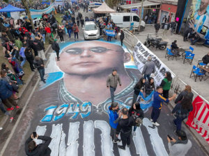 "Ya está": el comunicado de la familia del Indio Solari tras culminar el multitudinario velatorio en Avellaneda