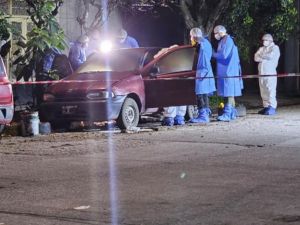 Tucumán: encontraron el cuerpo de una mujer calcinada en un auto e investigan un posible femicidio