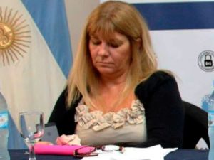 "Busquen panzas": Una ex jueza fue condenada tras confesar que ofreció dinero en expedientes de adopciones