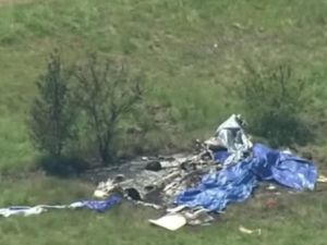 Cayó un avión cerca de Kansas City: hay 12 muertos