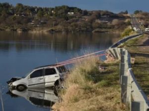Choque fatal en La Pampa: cuatro hermanas murieron al quedar atrapadas tras caer a un canal