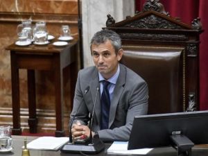 El oficialismo logró frenar la sesión para interpelar a Manuel Adorni en Diputados