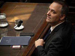 Moción de censura contra Adorni: el Gobierno confía en frenarla, pero los dialoguistas toman distancia