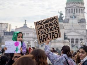 Ni Una Menos: a 11 años, el país marchó en una movilización marcada por el femicidio de Agostina Vega