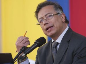 Petro acusó a Milei de querer “destruir el progresismo” en Colombia
