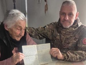 Es veterano de Malvinas, recuperó una carta que le robaron hace 42 años y emocionó a su mamá