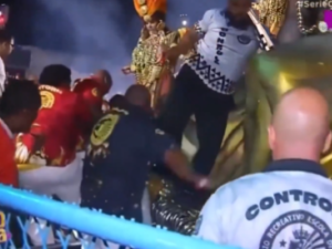 Una carroza del Carnaval de Río de Janeiro embistió a tres espectadores