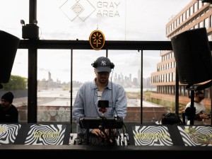 Quién es el DJ argentino elegido entre los mejores del mundo