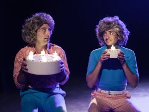 Regresa Sutottos con "Feliz Día" al Picadero