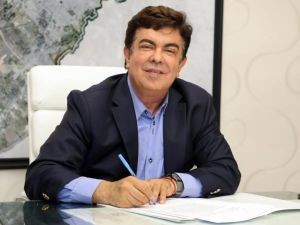 Sobreseyeron a Fernando Espinoza en la causa por abuso sexual