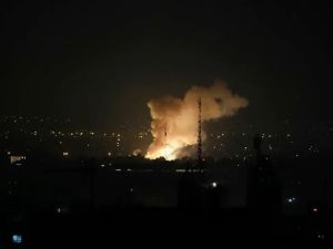 Presidente iraní arremete contra EEUU e Israel: “Su sueño de rendirnos se lo llevarán a la tumba”