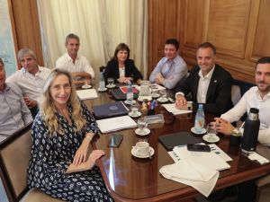 Las claves de la reforma electoral que piensa el Gobierno para 2026 y que podría anunciar el domingo