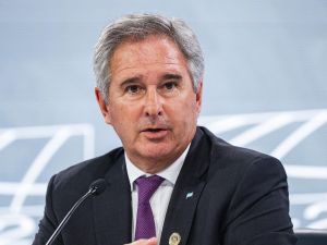 El Gobierno confirmó que 248 argentinos regresaron al país desde Emiratos Árabes