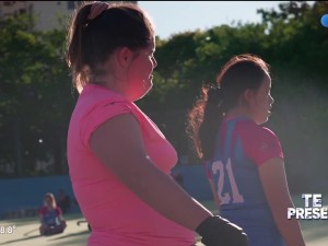 Te Presento: Silvina, la mamá que transforma vidas a través del hockey