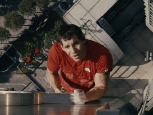 Hazaña y vértigo en Taiwán: Alex Honnold escaló el Taipei 101 sin cuerdas y se sacó una selfie a 508 metros