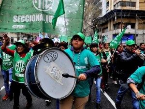 ATE convocó a marchar contra la intervención de EE.UU. en Venezuela