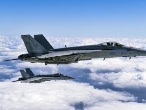 Estados Unidos derribó un dron iraní que se había "acercado agresivamente" a uno de sus portaviones sobre el Mar Arábigo