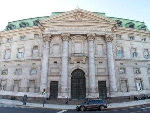 Empleados públicos se vieron sorprendidos por una suma que no esperaban