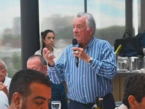 Mar del Plata recalienta: 400 gremialistas se reúnen con Barrionuevo contra la reforma laboral