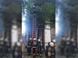 Incendio en un conventillo en La Boca: falleció una mujer
