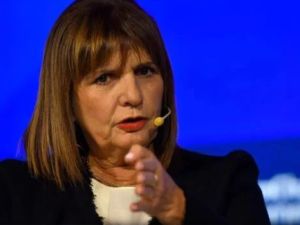 “Cambia de cuajo el modelo sindical”: Bullrich defendió el acuerdo político que sostuvo la reforma laboral