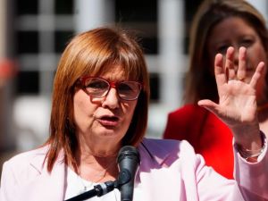 “Ups”: Bullrich se burló del kirchnerismo tras dejarlo sin autoridades en el Senado