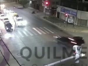 Video: así fue el violento choque en Quilmes que terminó con siete vehículos involucrados