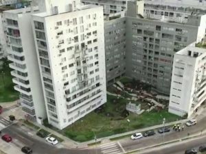 Derrumbe en Parque Patricios: inquilinos y propietarios fueron autorizados a retirar sus pertenencias