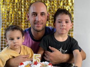 Trasladaron al Hospital Garrahan a un nene diagnosticado con cáncer durante sus vacaciones en Brasil