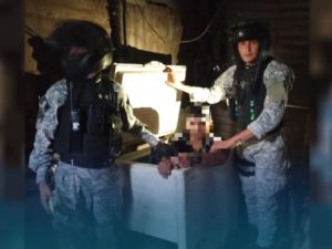 Insólito: incumplió la prisión domiciliaria y lo encontraron oculto dentro de un freezer