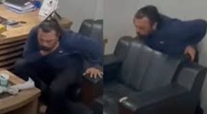 Médico turco se salvó a sí mismo tras atragantarse