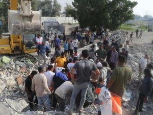 Bombardeo en Irán: hay más de 200 muertos, entre ellos unos 40 niños