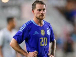 El análisis de Mac Allister a un mes de la Finalissima: "Veo a España por encima nuestro"