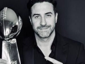¿Quién es el primer locutor argentino que participó en el Super Bowl?