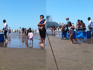 Insólita postal en Mar del Plata: armaron una pileta de lona en plena playa